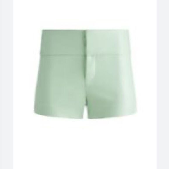 ALICE + OLIVIA Donald High Waisted Faux Leather Shorts Pistachio 12 NWT - Picture 5 of 6